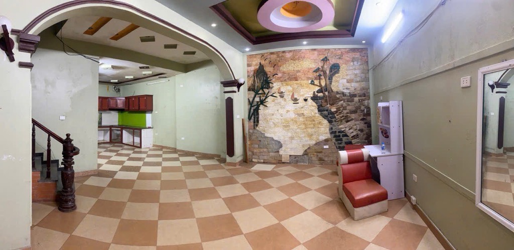 Vũ Ngọc Phan 5 tầng 17 phòng khép kín, gần ô tô, dòng tiền khủng