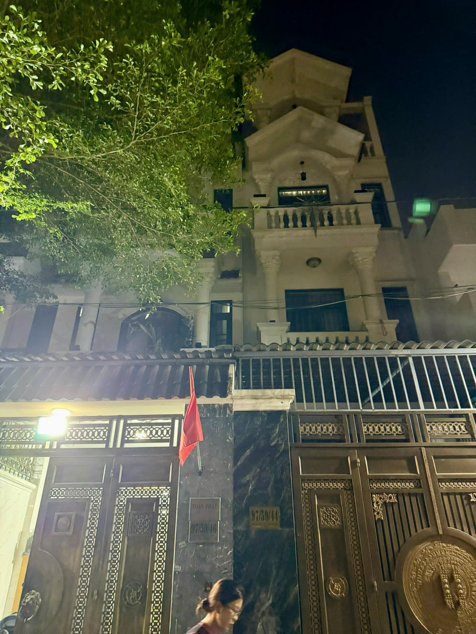 Bán Nhà 4 Tầng Hẻm ô Tô Ngay Gigamall Phạm Văn Đồng 80m2 Giá chỉ 8,4 Tỷ