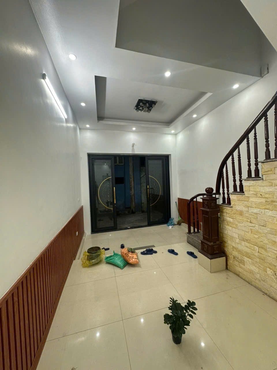 CHO THUÊ PHÒNG TRỌ – ĐỦ ĐỒ – GIÁ DÂN – NGÕ RỘNG – GẦN CHỢ - THANH XUÂN,HÀ NỘI