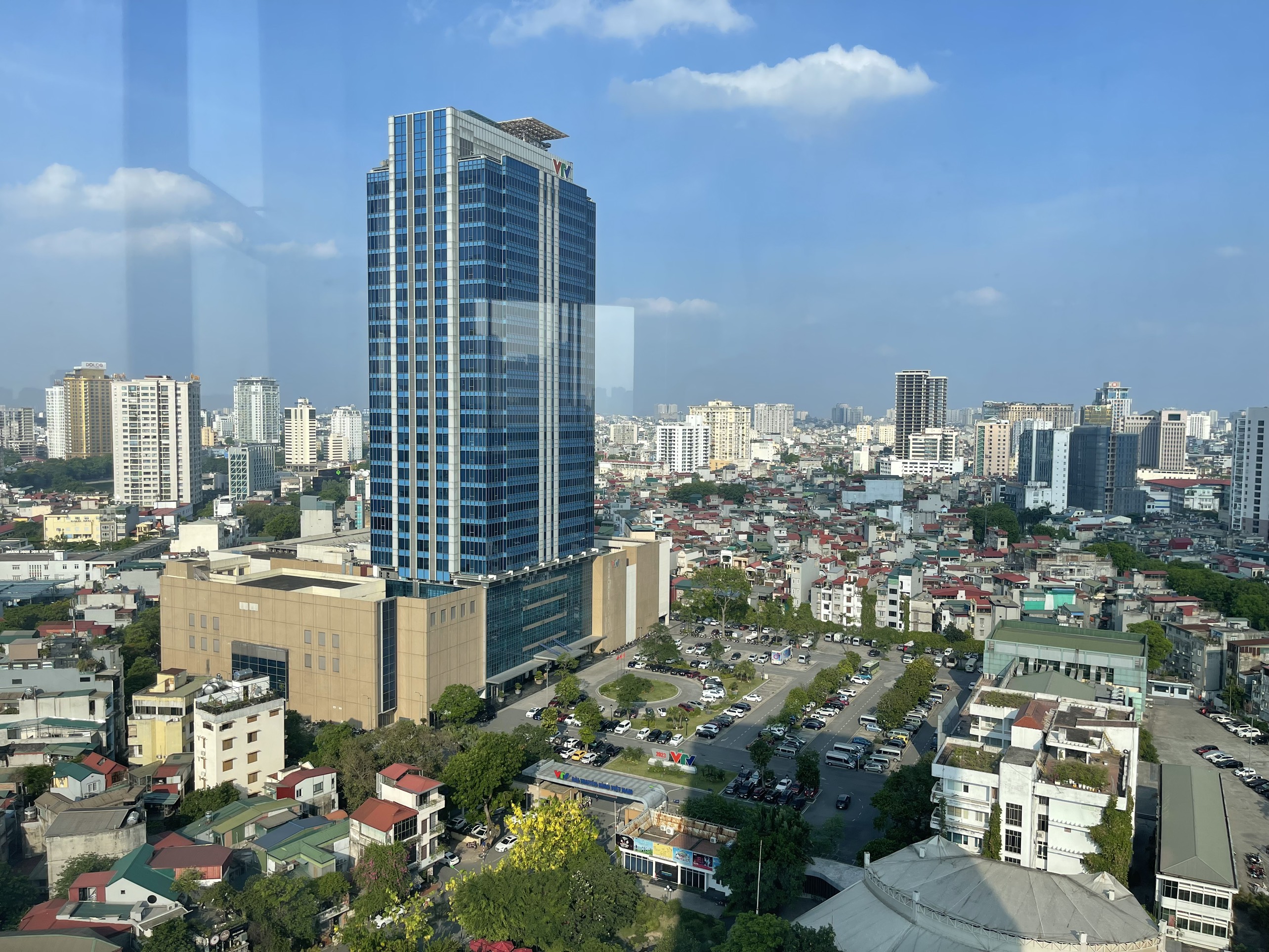 Cho thuê văn phòng đào tạo 100m2, 200m2, 450m2 tòa VIT Tower, Kim Mã, Ba Đình