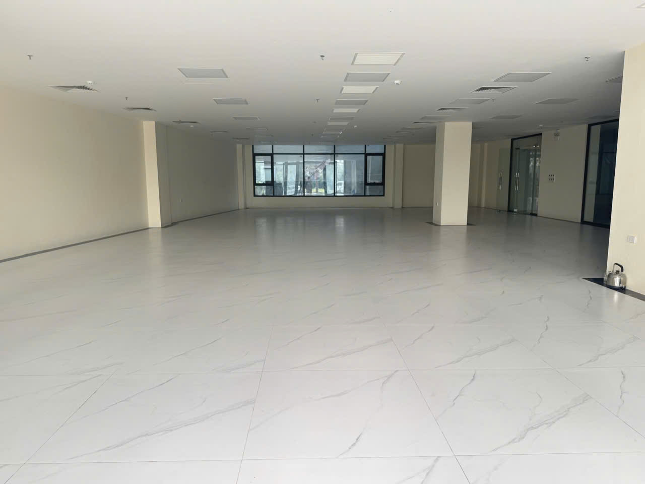 ???? GIẢM SÂU CÒN 258 TỶ – CHỦ THIỆN CHÍ – CƠ HỘI VÀNG CHO NHÀ ĐẦU TƯ ????
???? MẶT PHỐ HỒNG TIẾN – 40M – TOÀ VĂN PHÒNG 9 TẦNG – ĐẲNG CẤP NHẤT LONG BIÊN

????