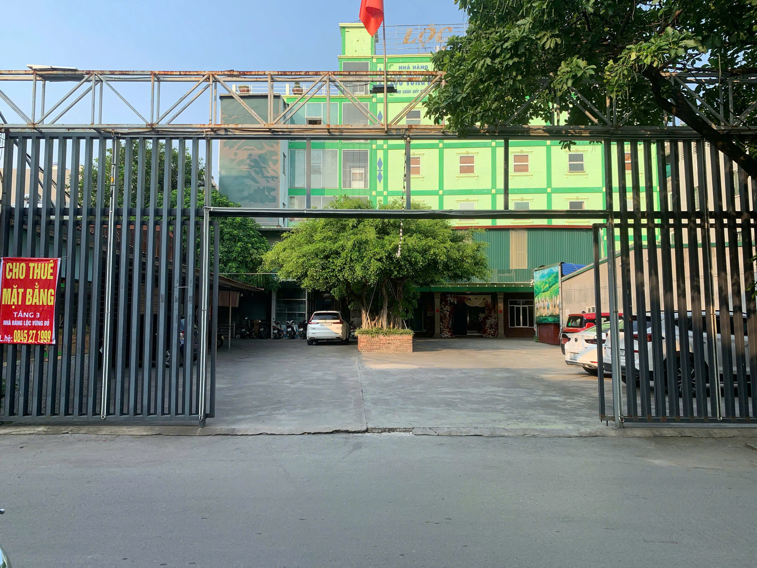 CHO THUÊ MẶT BẰNG TẦNG 3 – VỊ TRÍ ĐẸP TẠI NHÀ HÀNG LỘC VỪNG ĐỎ, HẢI PHÒNG