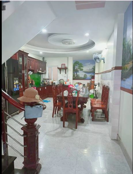 Nhà mặt tiền Thống Nhất, Gò Vấp ngang 4, dài 13,  5 tầng, chỉ hơn 7 tỷ