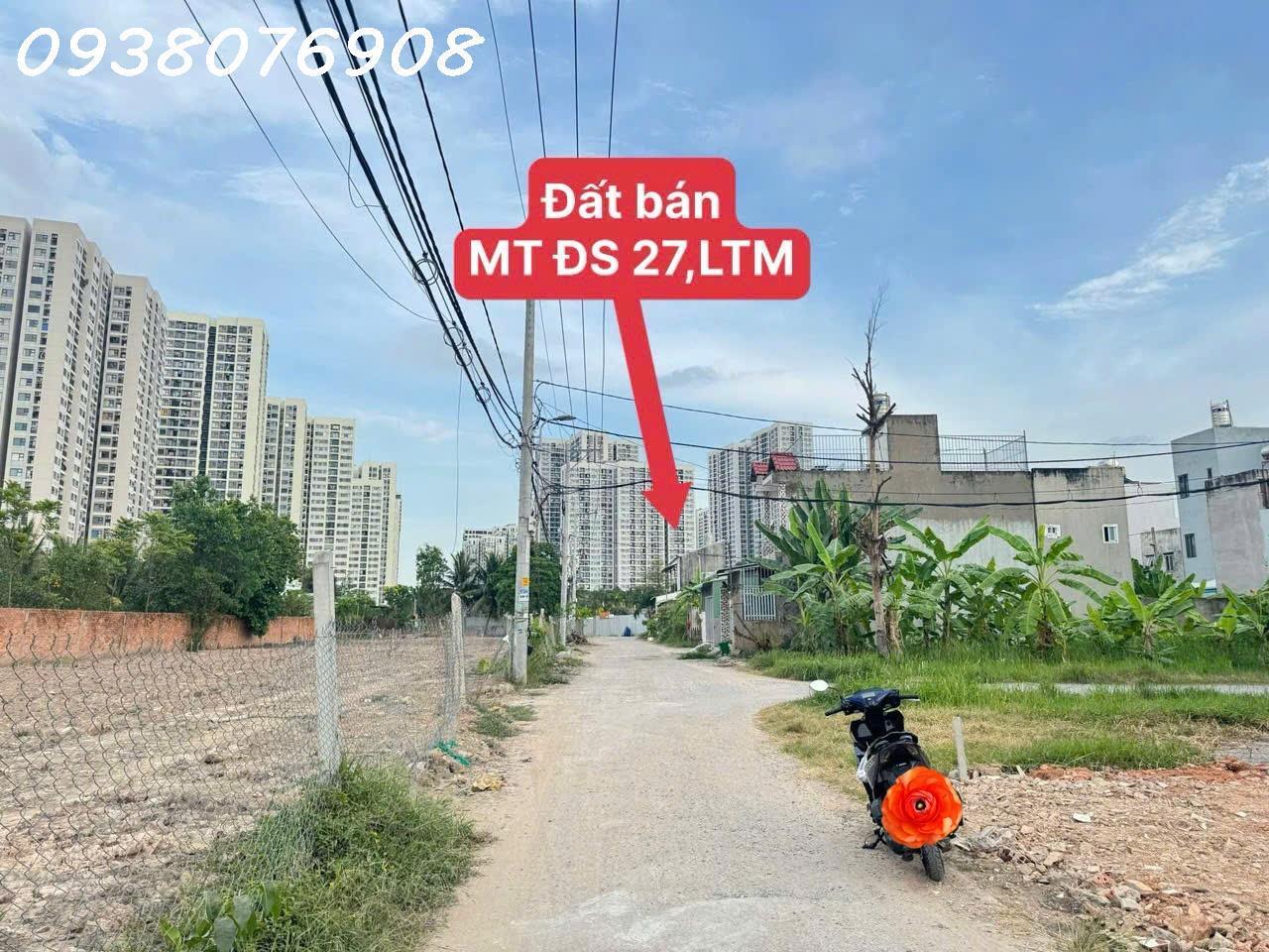 Bán đất mặt tiền đường 27 Nguyễn Xiển, đối diện Vinhomes, 54m2, xây 1 trệt 2 lầu