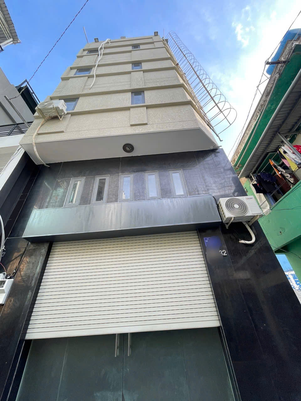 GẦN NGÃ TƯ HÀNG XANH - CHDV 15 phòng - dt 115tr/ tháng -90m2(6x18) - 6 tầng - full nội thất - PCCC - Sổ A4