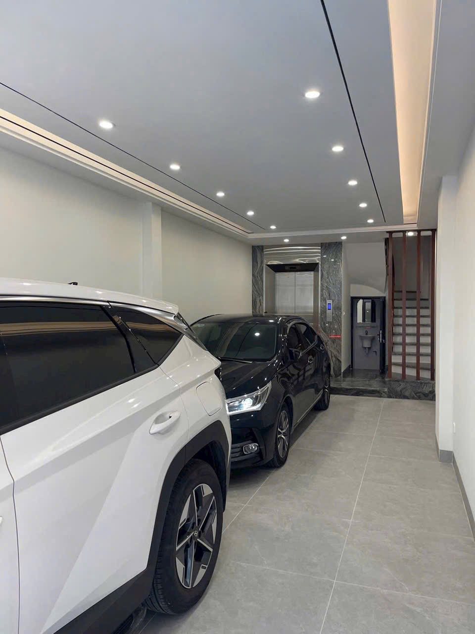 NHÀ ĐẸP PHỐ ÁI MỘ 58M2, 6T, GARA 2 Ô TÔ, SỐNG SANG CẠNH PHỐ CỔ - NHỈNH 18 TỶ