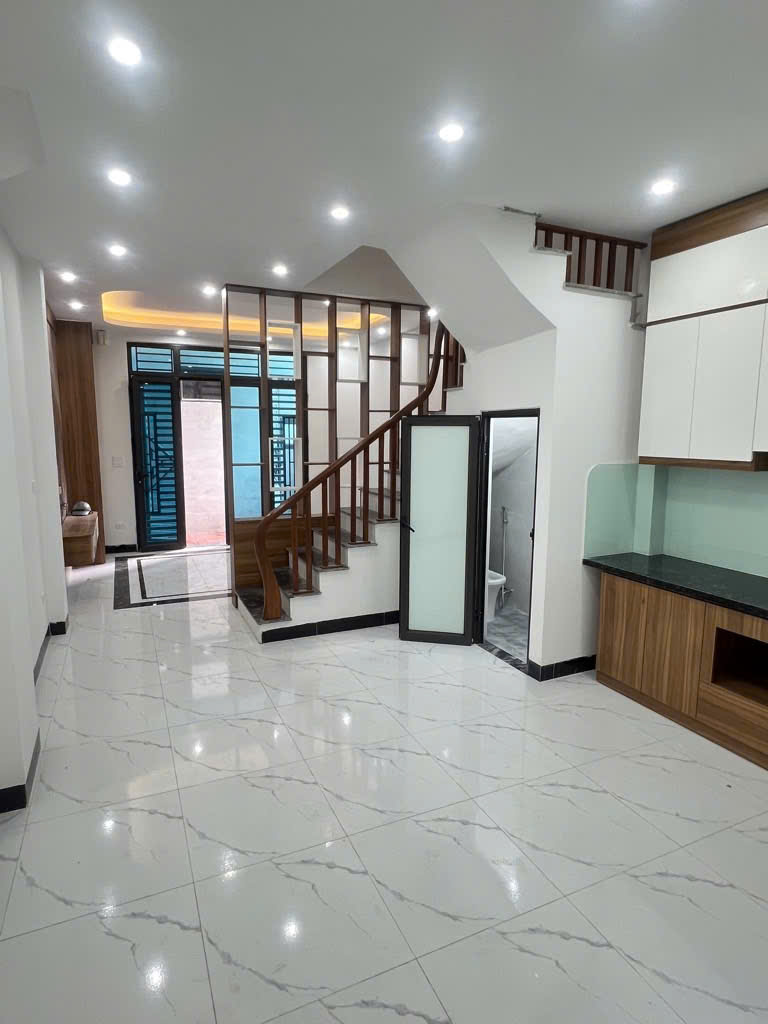 ????PHÚ LƯƠNG HÀ ĐÔNG 37M 5 TẦNG _6 NGỦ _ÔTÔ CÁCH NHÀ 70M NHỈNH 5 TỶ PHÙ HỢP ĐẦU TƯ HAY Ở ĐỀU ĐẸP