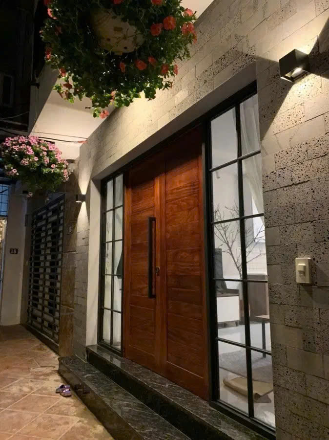 Phố Lâm Du, Bồ Đề  Dân xây 35m - MT 4m  Gần phố, bãi xe gửi ngày đêm  Nhích 8₫ là gả