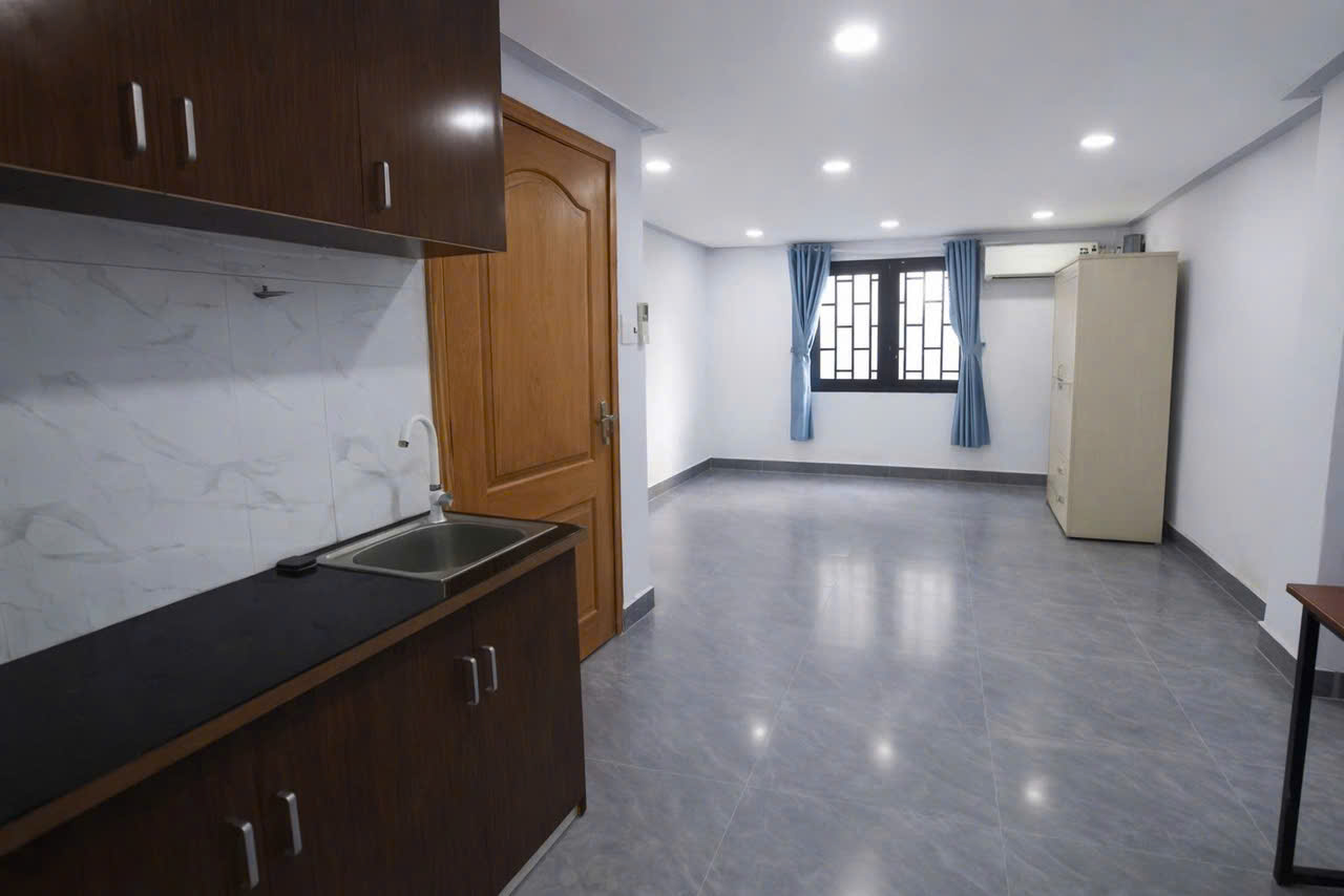 CHO THUÊ CĂN HỘ 30m² – GẦN HUTECH, UEF, VĂN LANG