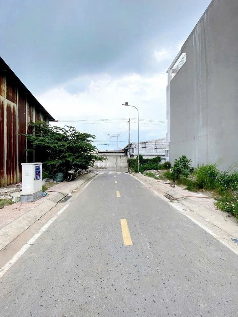 Hẻm 1/ - Hẻm Xe Hơi Thông - 7 TỶ NHỈNH - BÌNH TÂN - Nhà Mới - Giáp Tân Phú, Quận 6 - 53M2 - 5 TẦNG - 6PN