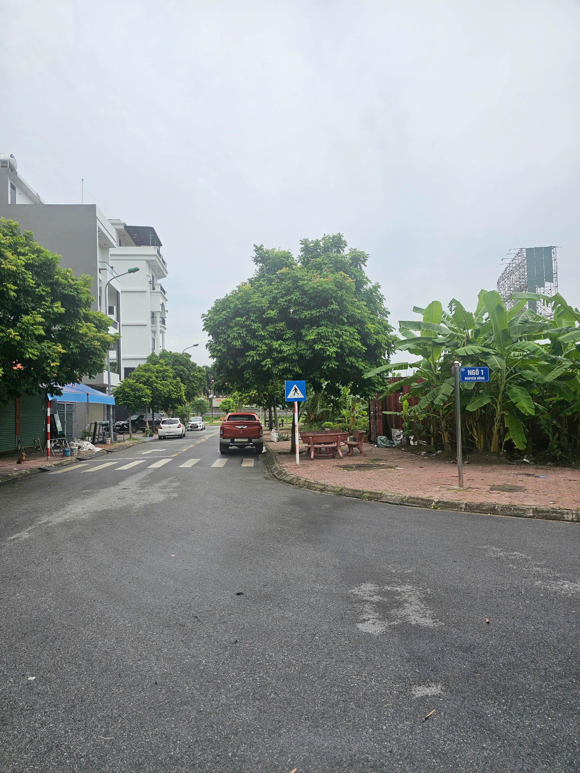 Chính chủ bán lô đất đẹp tại khu đô thị phía Tây cầu Phú Lương