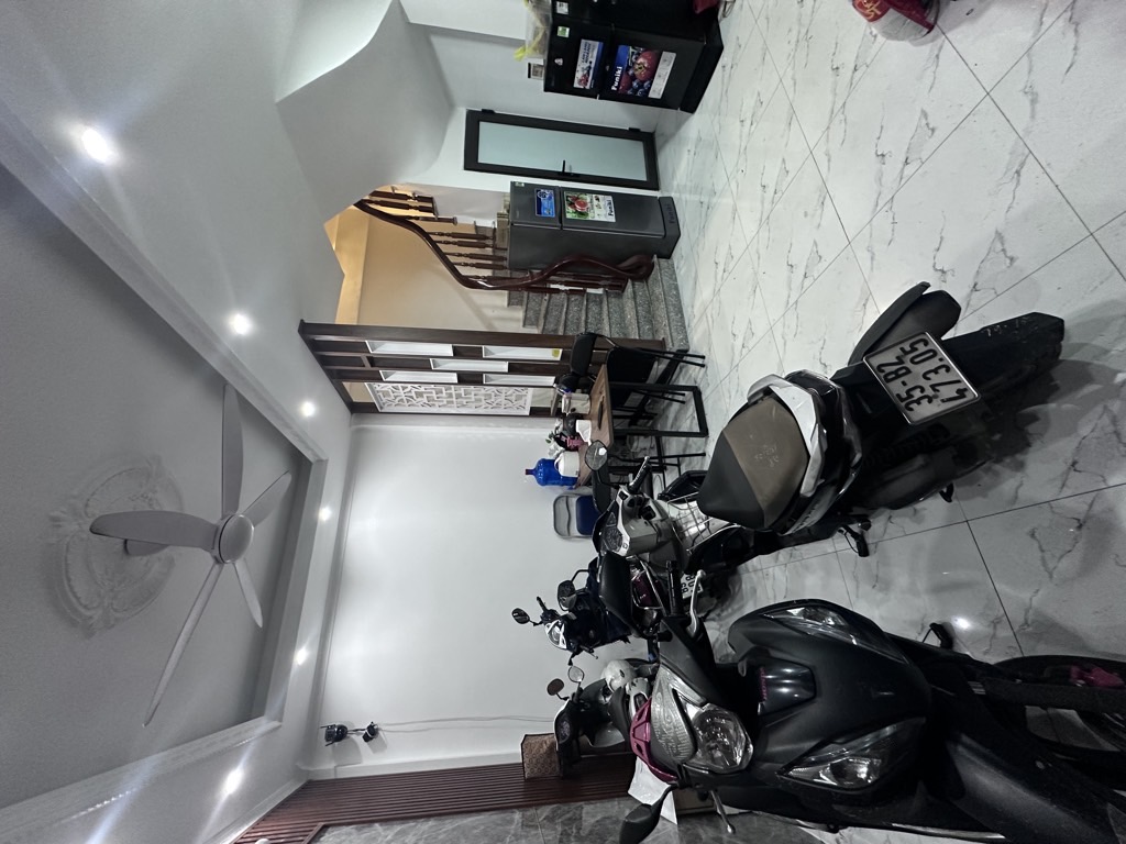 BÁN NHÀ MỚI ĐẸP NGÕ 521 TRƯƠNG ĐỊNH 15M RA OTO TRÁNH 33M2 GIÁ 7 TỶ