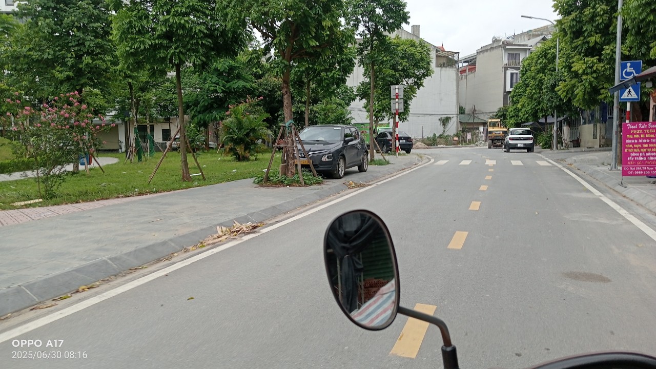 BÁN LÔ ĐẤT MẶT PHỐ HỒNG TIẾN - MẶT TIỀN 16M - KINH DOANH ĐỈNH - Ô TÔ TRÁNH ĐỖ NGÀY ĐÊM