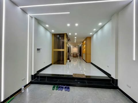 Siêu phẩm mặt ngõ Đình Thôn thông Trần Văn Lai-
lô góc  - nhà mới - thang máy - kinh doanh - nội thất đẹp giá trị