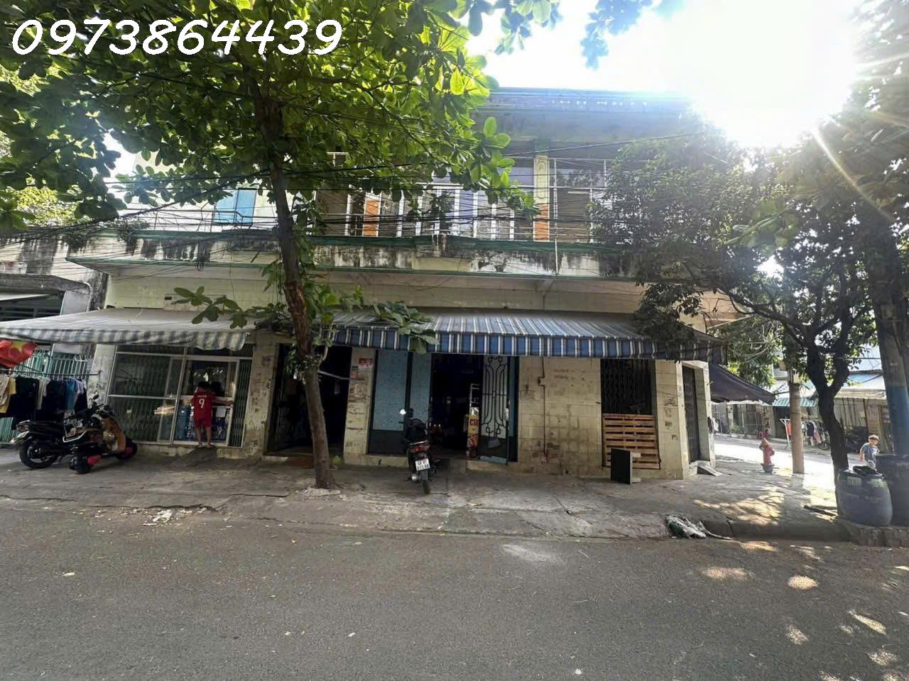 SIÊU PHẨM NHÀ TRỌ 15 PHÒNG – GÓC 2 MẶT TIỀN – 235,8M2 - DÒNG TIỀN 240TR/NĂM - GIÁ  26,5 TỶ TL