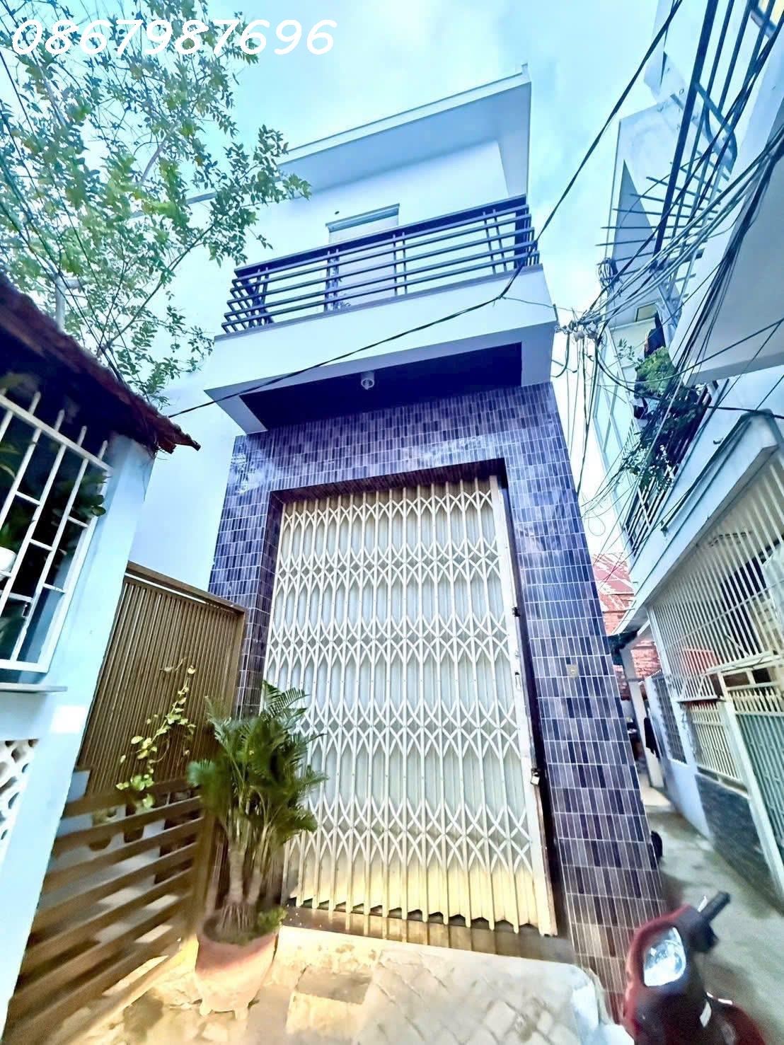 BÁN NHÀ 2 TẦNG ĐẸP – 3 MẶT TIỀN THOÁNG – KẾT NỐI LÊ HỒNG PHONG & THÍCH QUẢNG ĐỨC GIÁ BÁN 2,25 TỶ