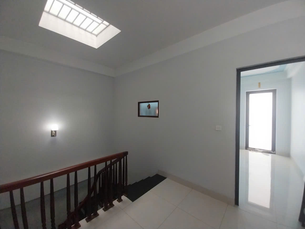 SIÊUPHAAM NHÀ MÂU LƯƠNG KIEN HƯNG HÀ ĐÔNG 35 m2 x 5 TÂNG GIÁ CHI 6,6 T