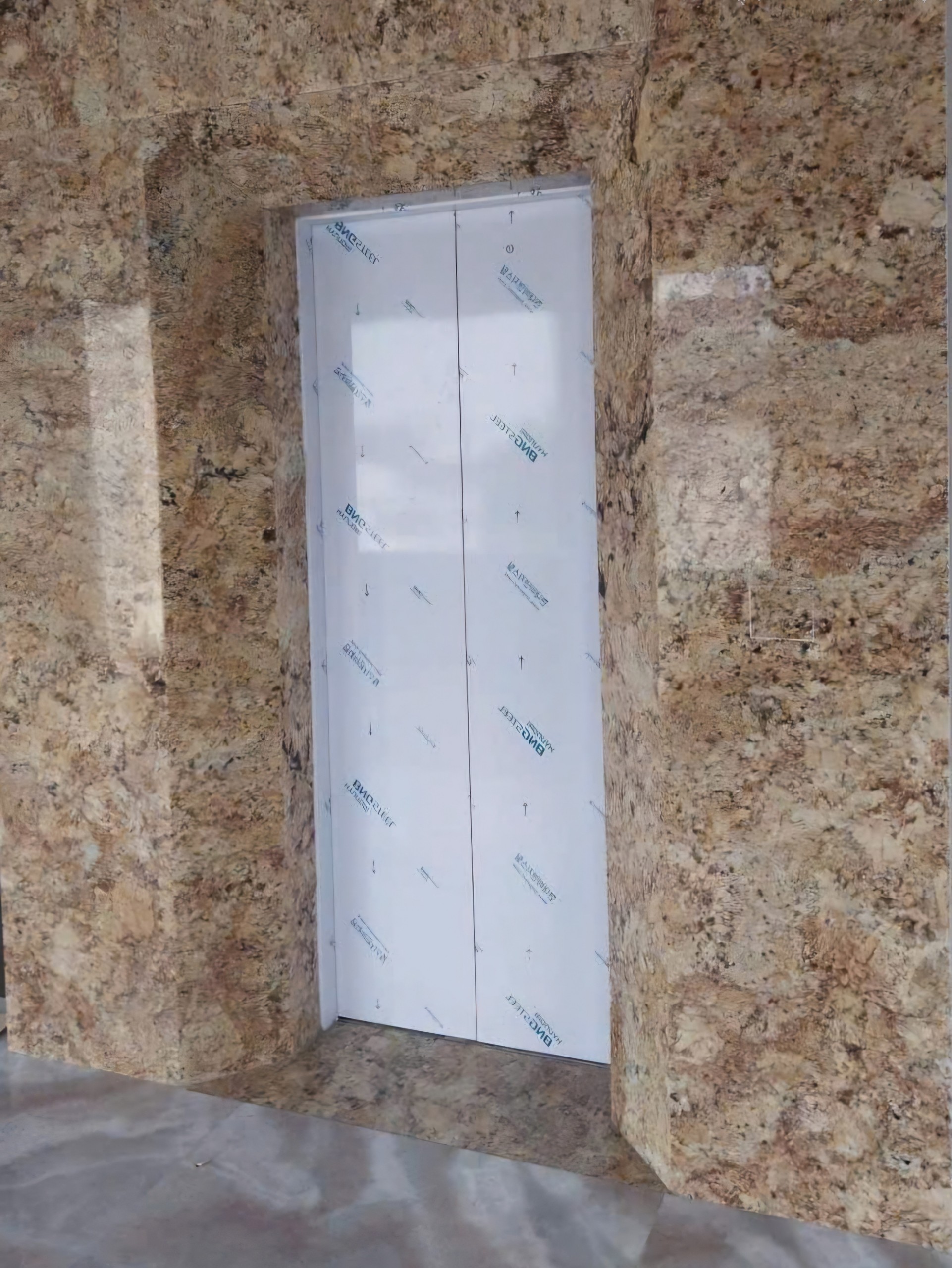 Nhà tôi cho thuê Nhà KD, VP, Nhà Hàng, Phố Hoàng Cầu, 98m2x 4T vỉa hè 30 Tr
