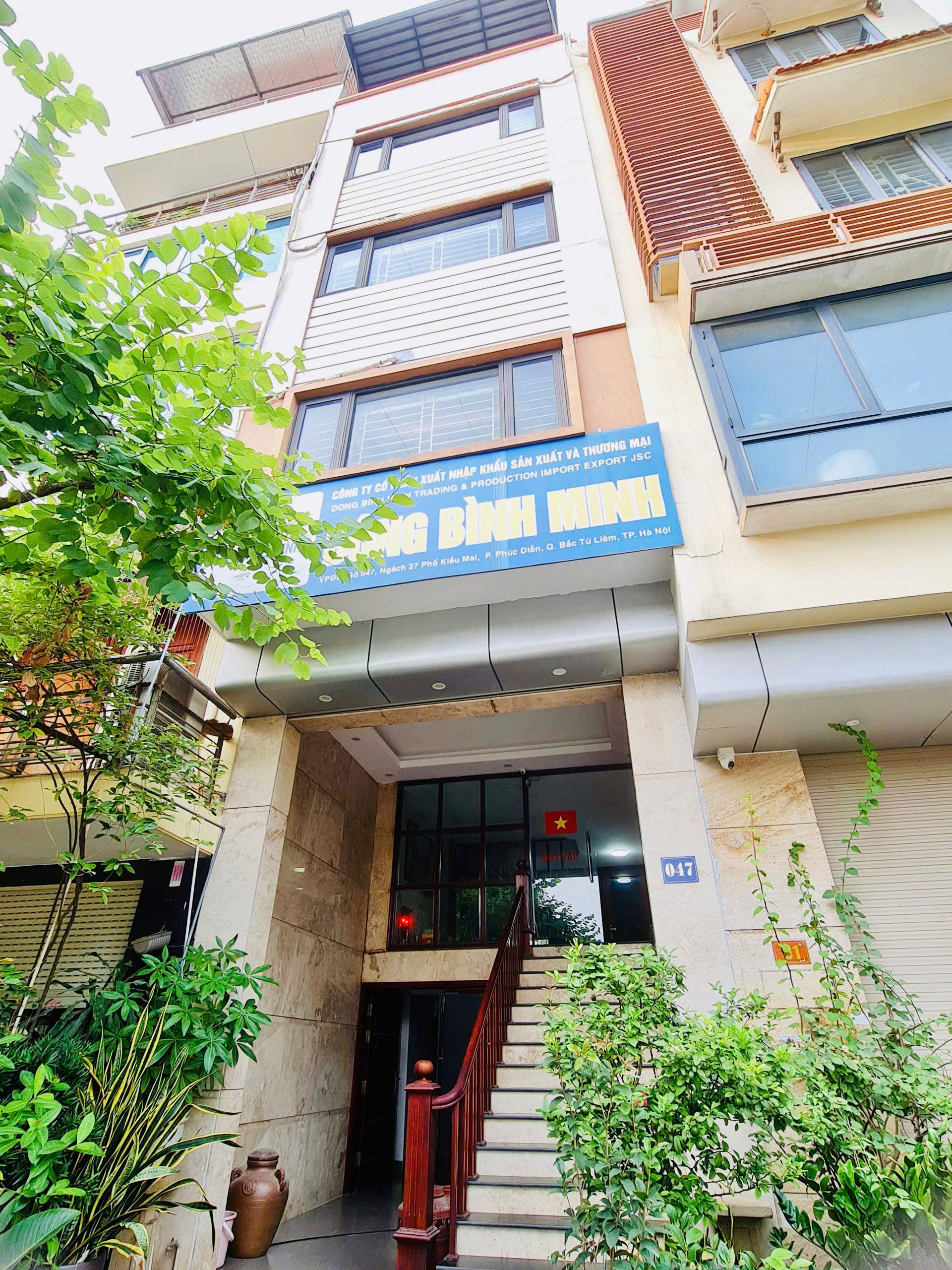 Bán nhà phố Kiều Mai Bắc Từ Liêm 52m 6 tầng phân lô 2 mặt ô tô tránh