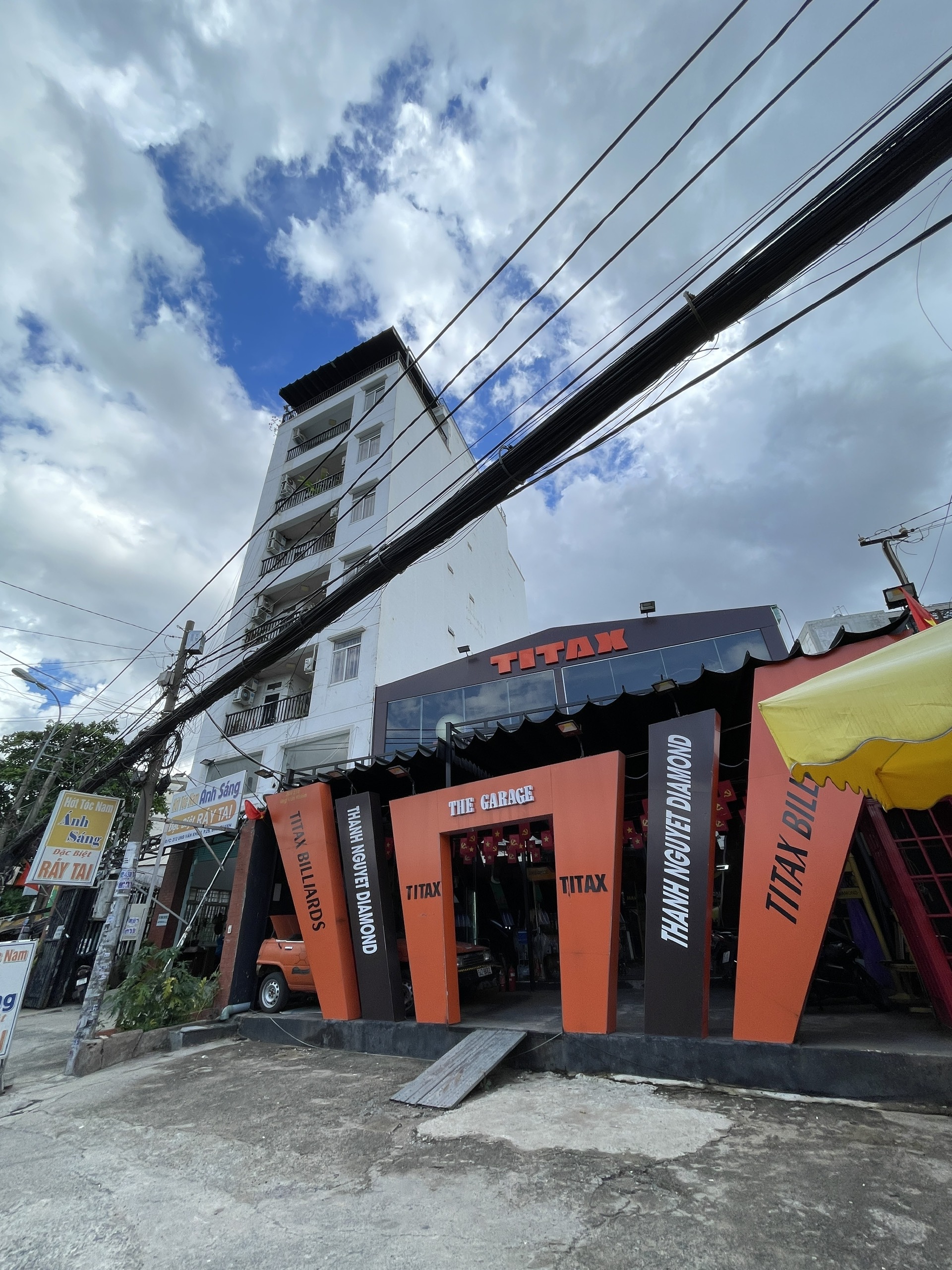 Chỉ 126tr/m2 TL - Đất thổ cư - Ung Văn Khiêm - D5- 120m2 ( 4.1x26 ) - Hẻm 8m -xây CHDV quá tuyệt