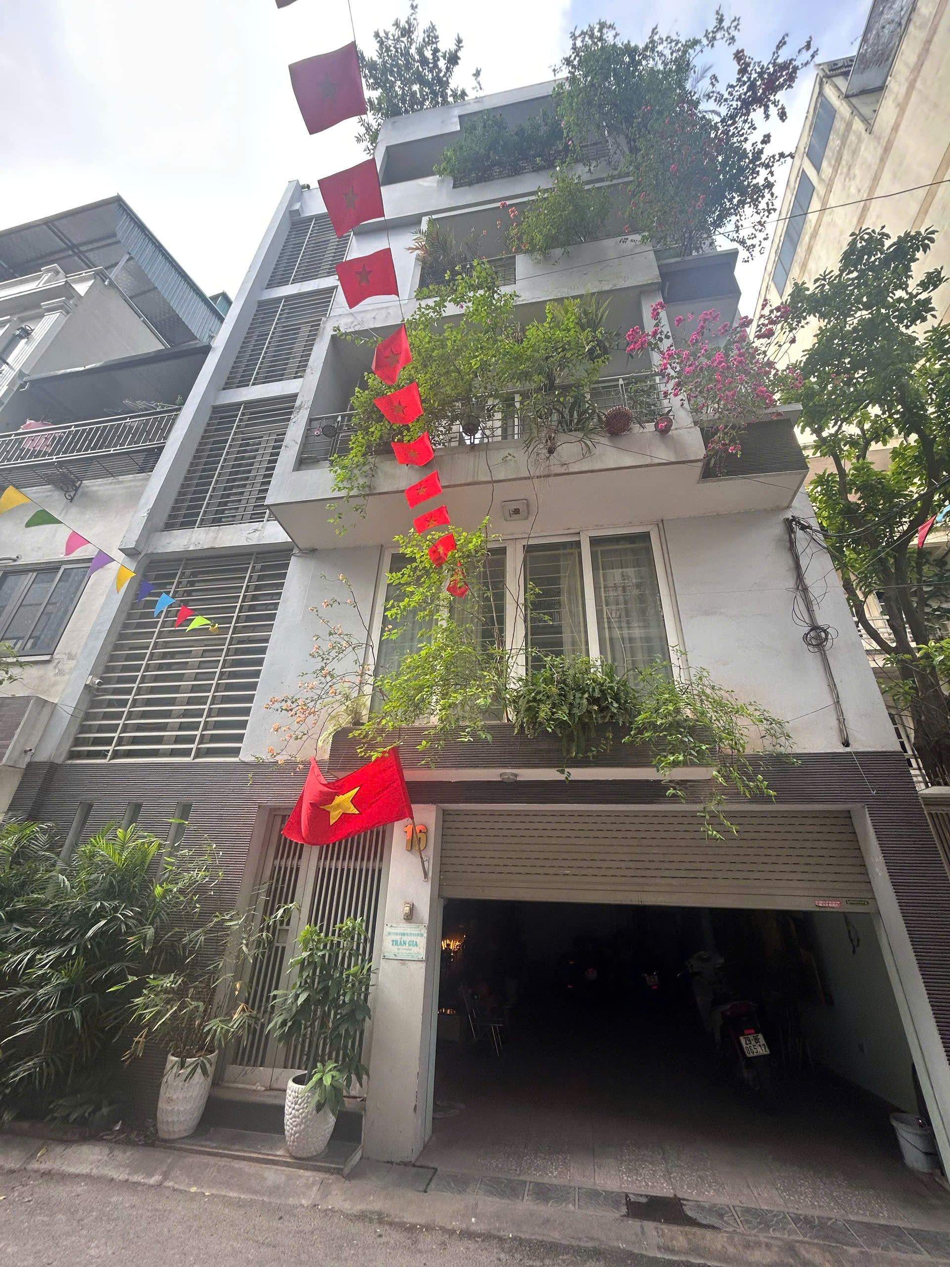 GIÁ TỐT - CHÍNH CHỦ BÁN NHÀ RIÊNG 6 TẦNG TẠI ĐƯỜNG MINH KHAI, PHƯỜNG THANH LƯƠNG, QUẬN HAI BÀ TRƯNG, HÀ NỘI