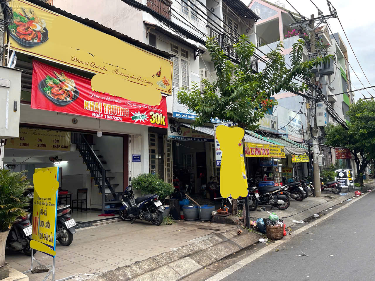 Tân Bình - Khu Bàu Cát ! SANG RẺ 89 tr - QUÁN MÌ QUẢNG MỚI ĐẸP LẮM, MB ĐẸP 5m x 30m, Tel : 0908979283 ( Chính chủ )