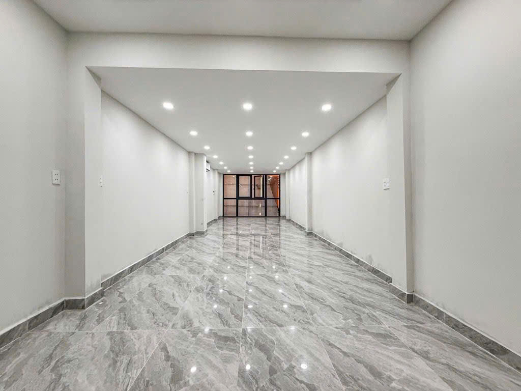 MT XO VIẾT NGHE TINH Ngang 3,6m x 13m Dài,Sử Dụng thêm Vỉa Hè 15m2