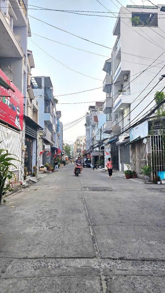 Hẻm 1/ - Hẻm 8M Thông - Nhà Mới - 5 Tỉi Nhỉnh - Bình Tân - Sát Mặt Tiền - Giáp Tân Phú - 51M2 - 2 TẦNG - 3PN