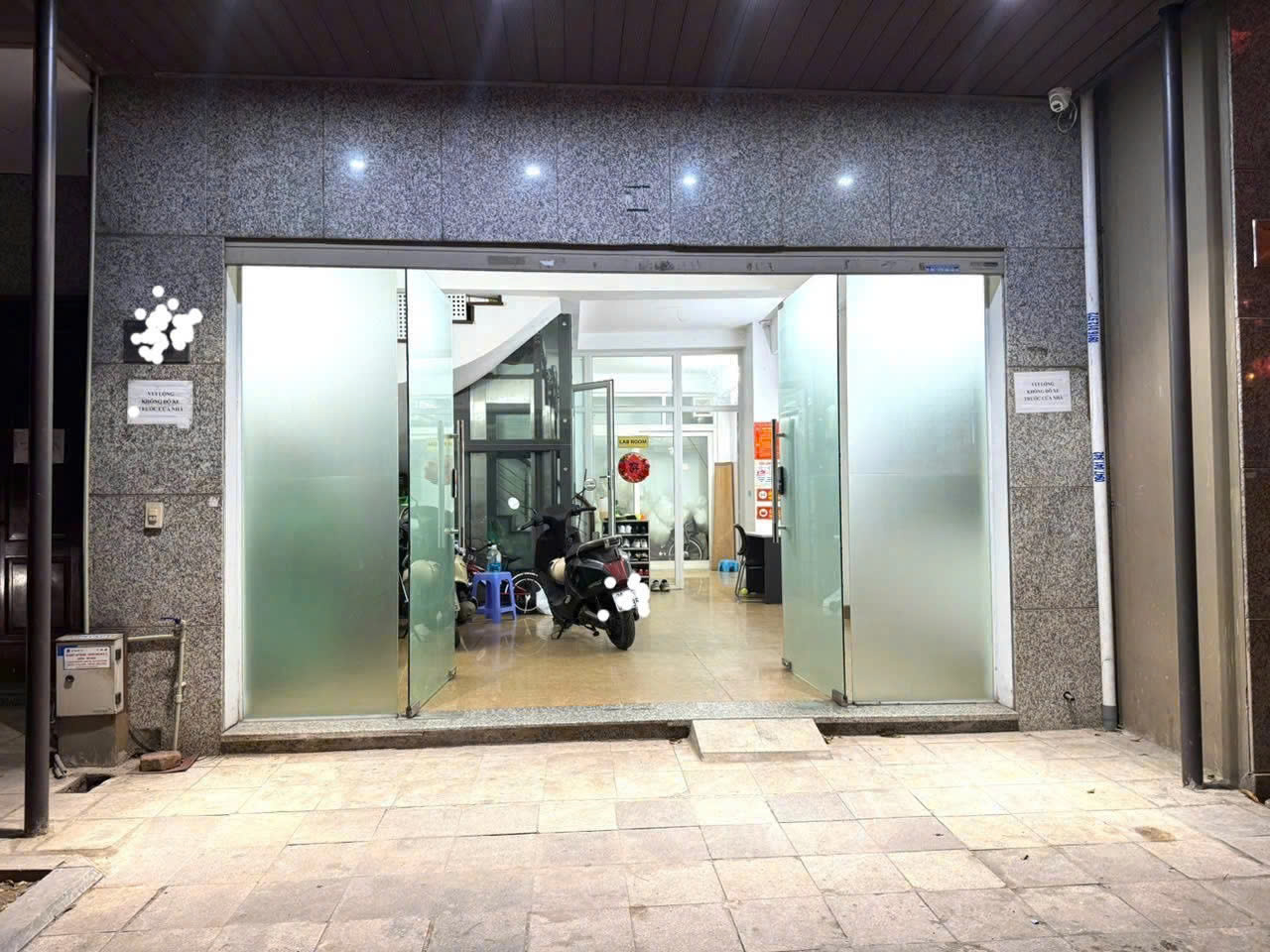 CHO THUÊ VĂN PHÒNG  TẦNG 1 – KĐT MỖ LAO, HÀ ĐÔNG, HÀ NỘI