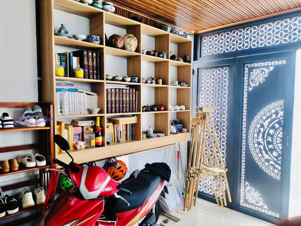 Bán nhà khu BT Lam Sơn - 52m2 - 5 tầng - ô tô tránh - 5pn - chủ để lại nội thất - ngang 5m bề thế -chỉ 11 tỷ nhỉnh