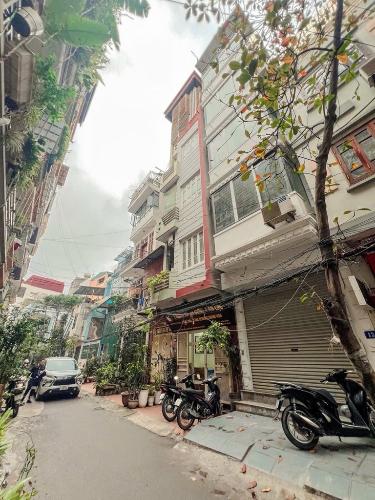 ĐẾ VƯƠNG TRẦN ĐIỀN – MẶT NGÕ PHÂN LÔ, OTO ĐỖ CỬA, VỈA HÈ THÊNH THANG