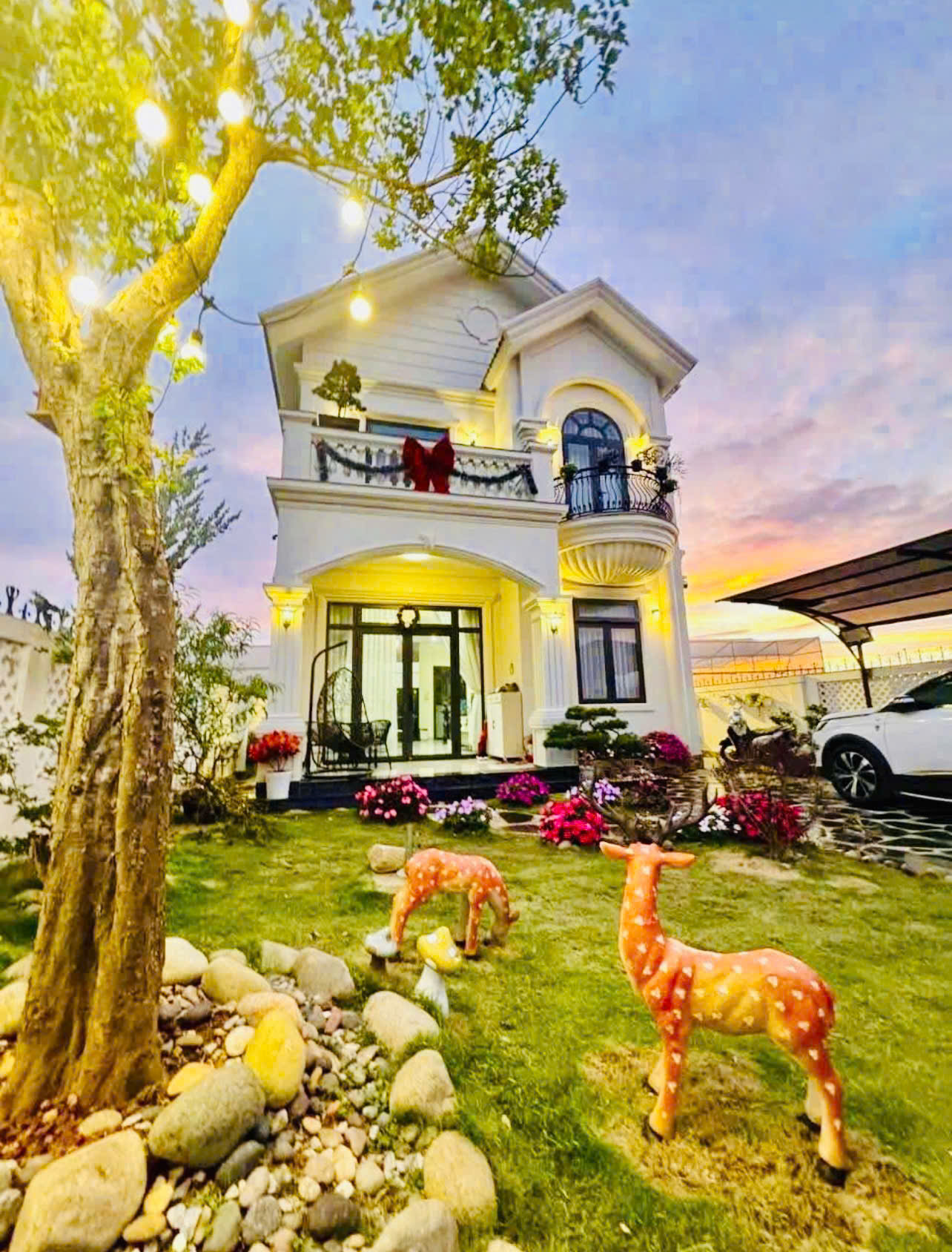 VILLA SÂN VƯỜN ĐẸP GẦN THUNG LŨNG TÌNH YÊU – HẠ GIÁ CÒN 13,4 TỶ