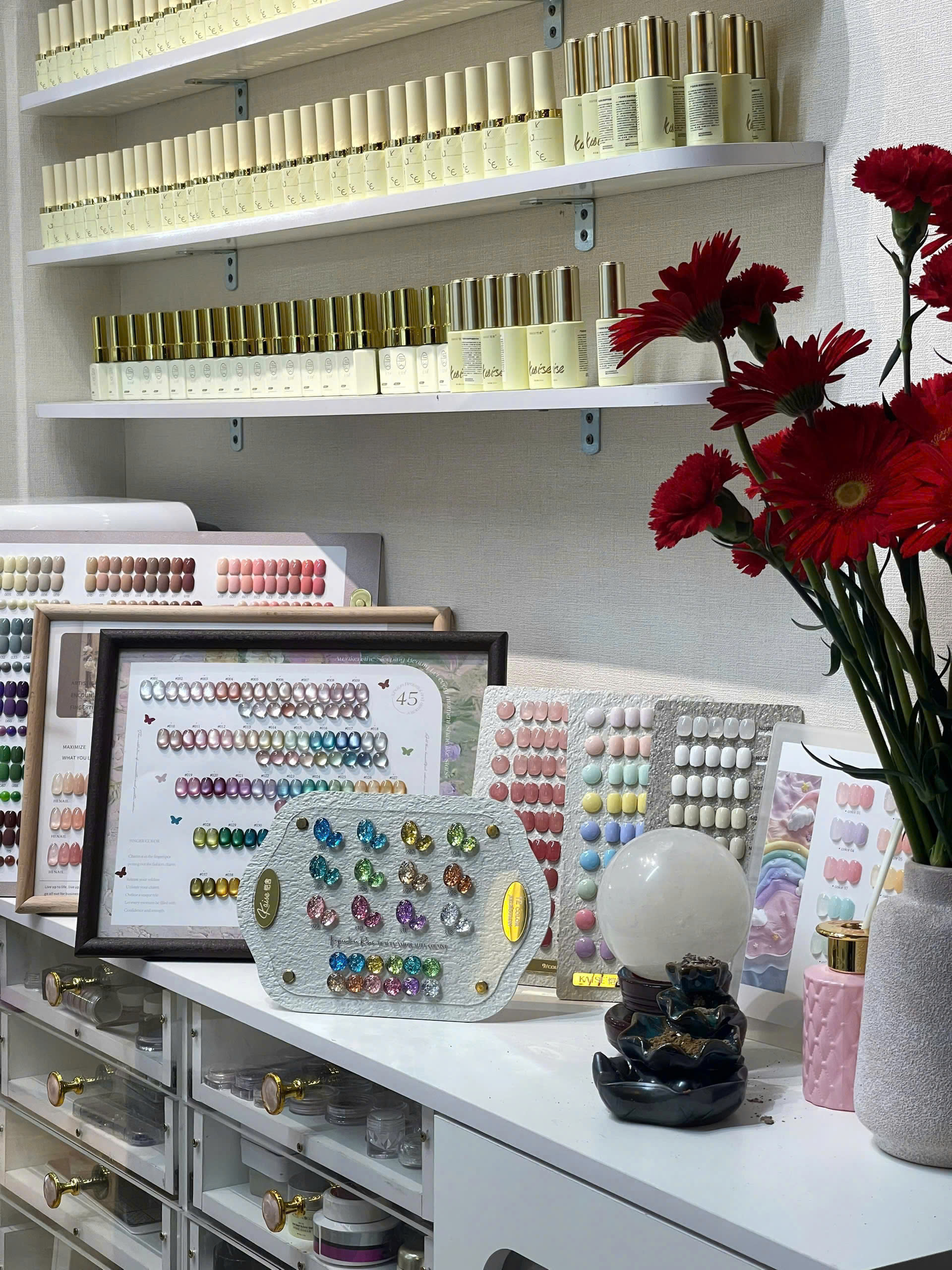 SANG NHƯỢNG TIỆM NAIL - GỘI ĐẦU DƯỠNG SINH TẠI TÂN BÌNH, HỒ CHÍ MINH