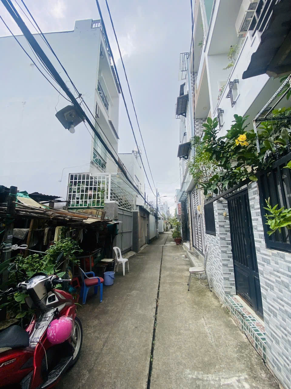 ???? QUẬN 8 SÁT QUẬN 6 – 77M² NGANG 5.1M – 2 TẦNG ĐÚC – SỔ ĐẸP HOÀN CÔNG – 5.3 TỶ TL ????