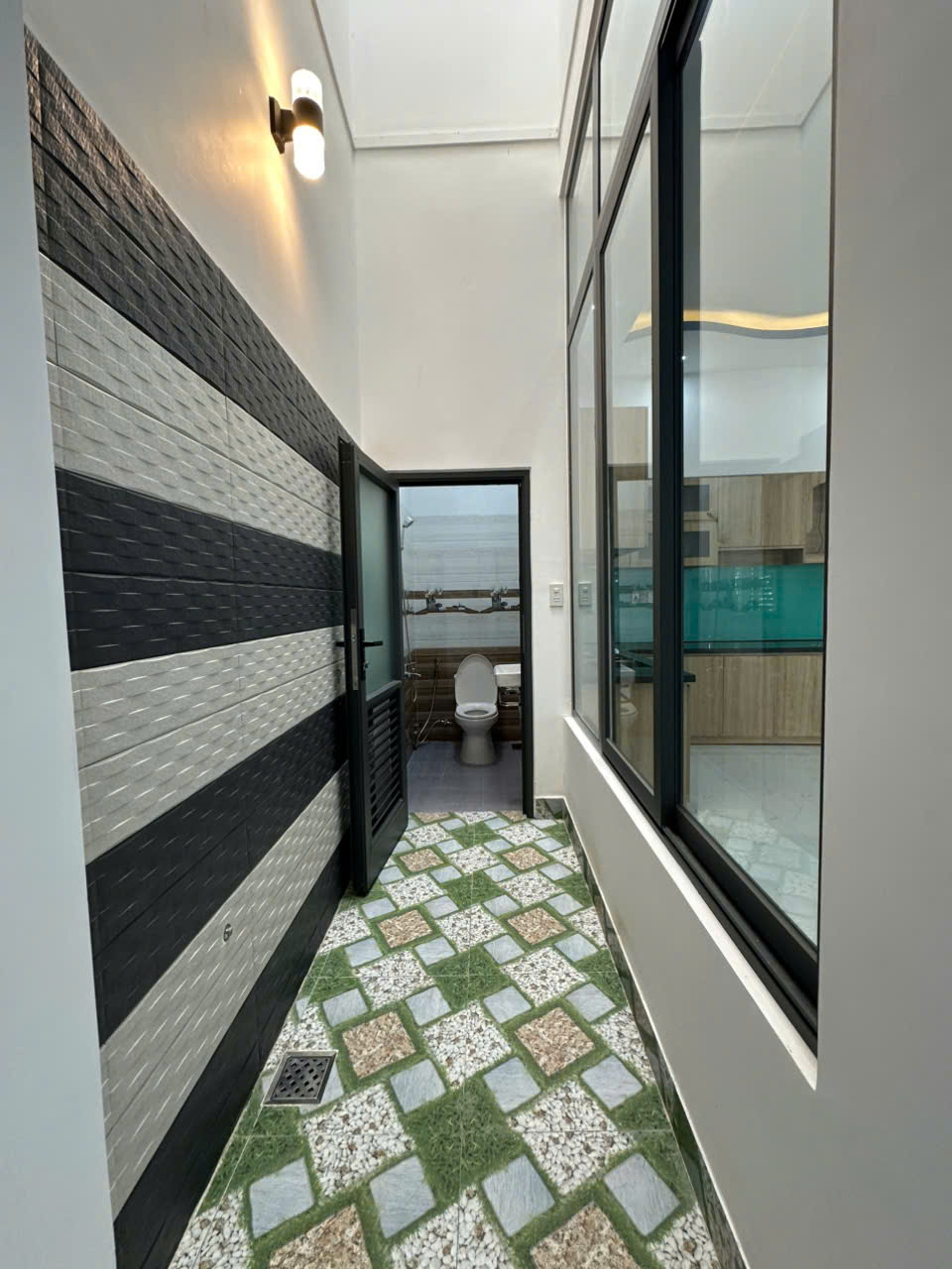 Nhà đúc 2 tầng tâm huyết hẻm ô tô Phú NôngDt 87,2m2 ngang 5,5m Giá bán 3,75 tỷ bao sang tên