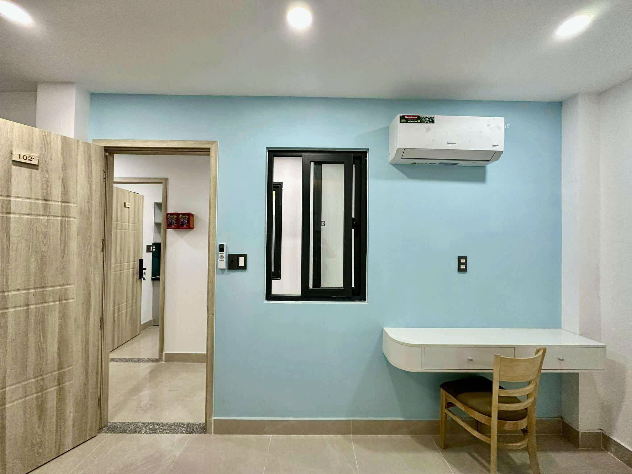 DT 2 tỷ /năm - Hẻm ô tô 7 chỗ -  180m2 - 5 tầng-Thang máy - HC chuẩn chỉnh