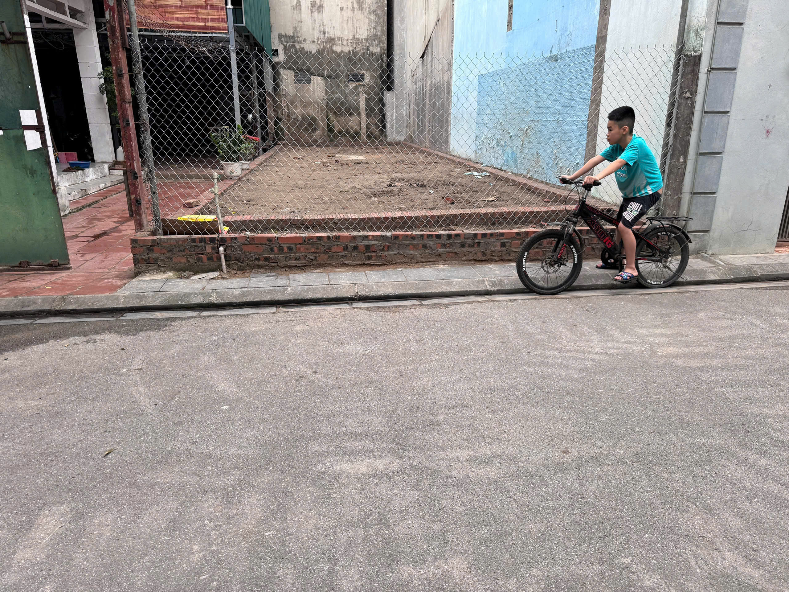 BÁN ĐẤT 72m2 TỔ 19 THỊ TRẤN ĐÔNG ANH - ĐƯỜNG Ô TÔ TRÁNH SIÊU NHIỀU TIỆN ÍCH