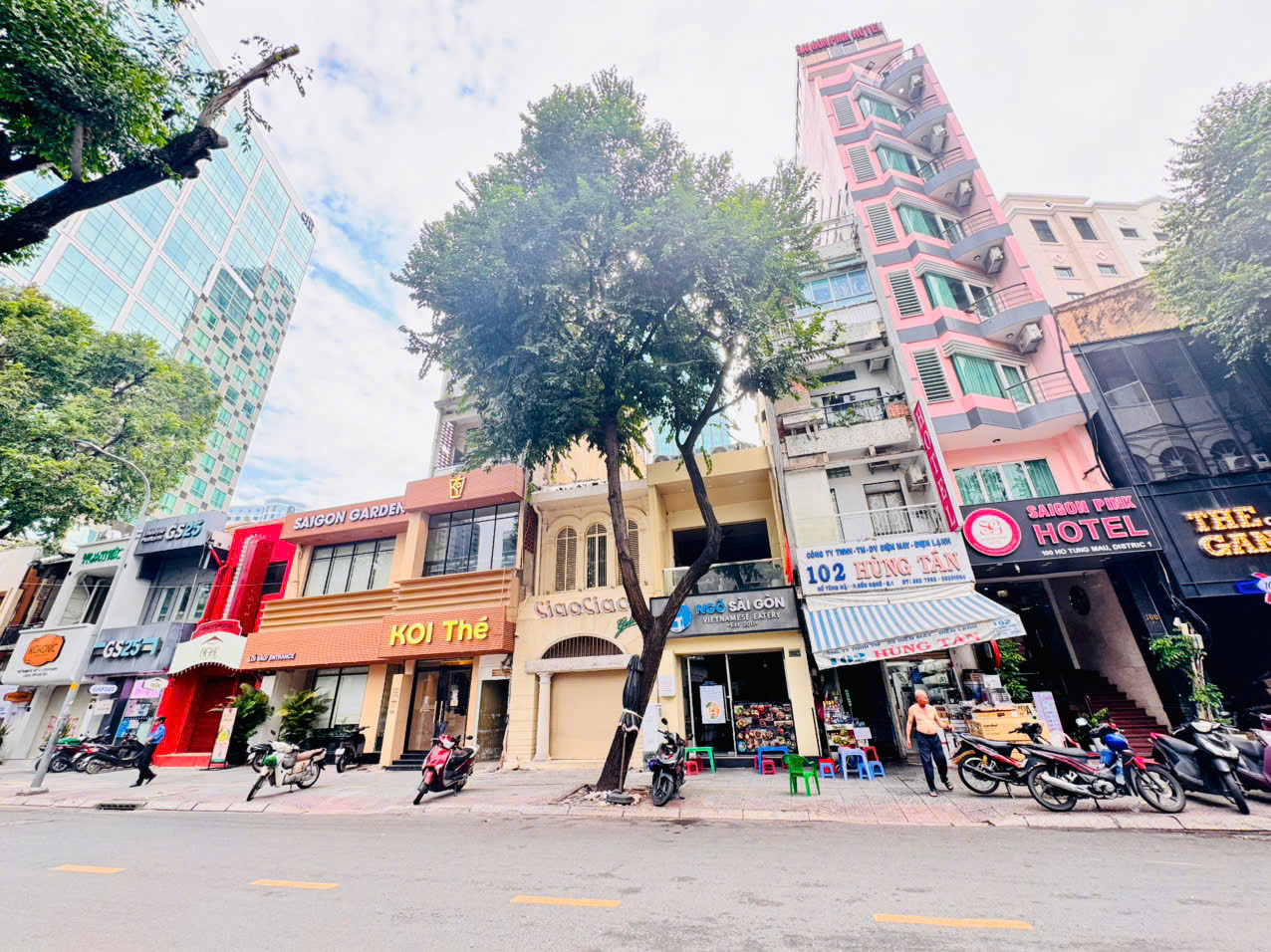 QUẬN 1: BÁN NHÀ 3 TẦNG MẶT TIỀN HỒ TÙNG MẬU, P.SÀI GÒN- DT ĐẸP 4M*18M- SẴN HDT ĐỀU 120TR/TH- VỊ TRÍ THƯƠNG HIỆU KHAN HIẾM NHÀ BÁN- 0938676685 CHÍNH CHỦ GIÁ TỐT