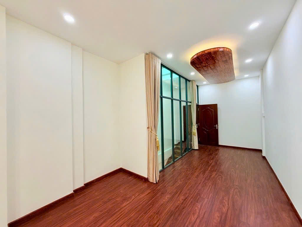 HEM Cầm Bá Thước  48,2m 3.4 no hâu 3,75 15 gia 6.79 Phường Cầu Kiệu Phú Nhuận