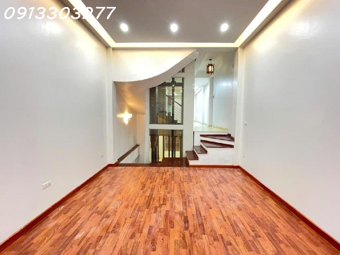 NHÀ ĐẸP – THANG MÁY – NGAY CÔNG VIÊN THỐNG NHẤT – PHỐ NGUYỄN ĐÌNH CHIỂU – TRUNG TÂM HAI BÀ TRƯNG