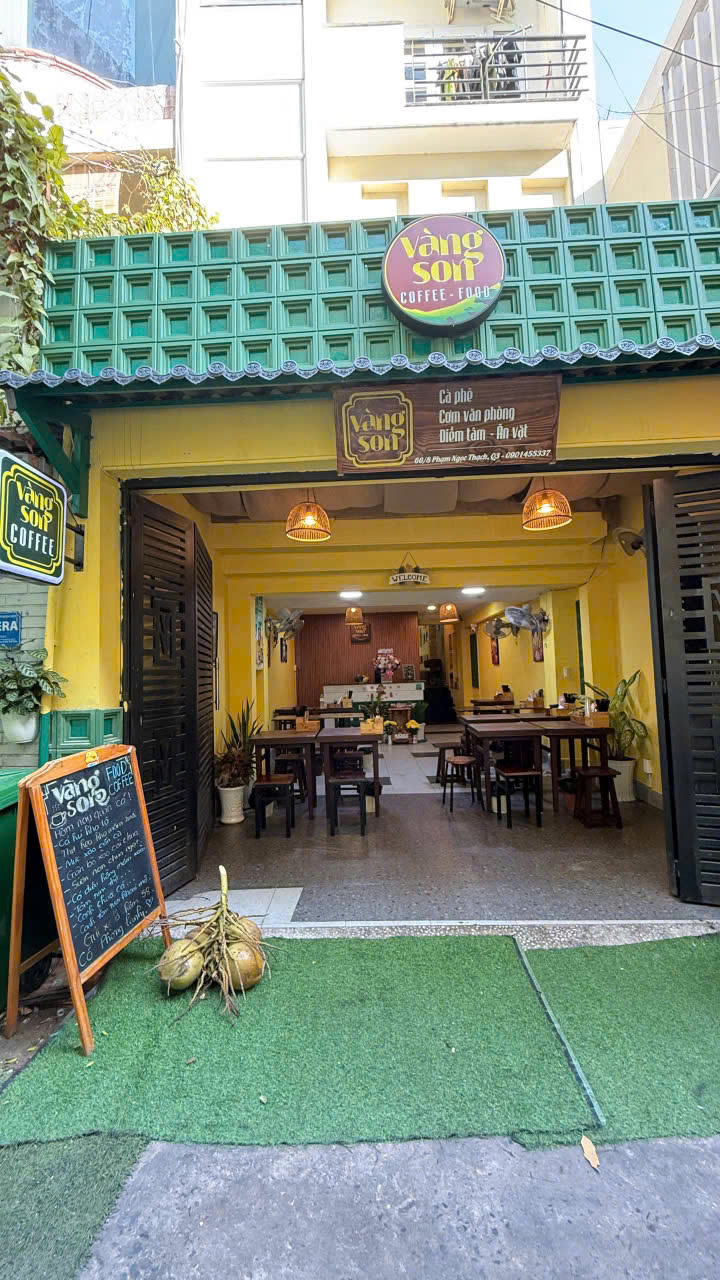 SANG NHƯỢNG QUÁN LẨU và CƠM VĂN PHÒNG TẠI QUẬN 3, THÀNH PHỐ HỒ CHÍ MINH
