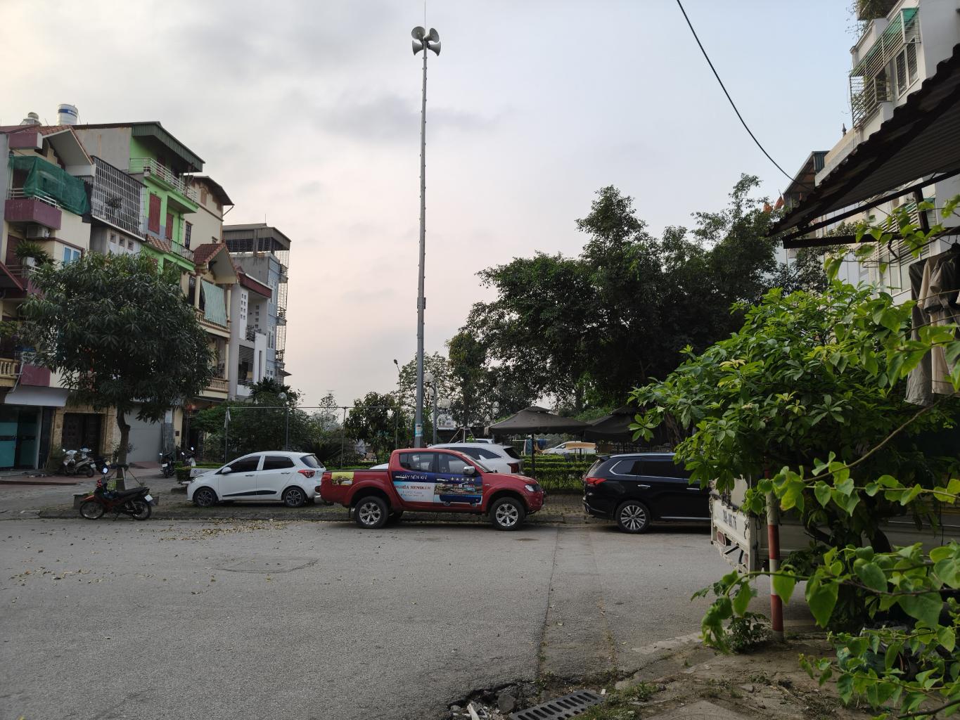 Phân lô tái định cư sát công viên Yên Sở, 6 tầng, mới Kinh Koong,  50m, nhỉnh 15 ty