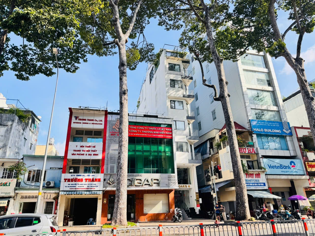 QUẬN 3: BÁN NHÀ 4 TẦNG MẶT TIỀN NGUYỄN THỊ MINH KHAI, P.XUÂN HÒA - DT 92M2 NGANG 4M*24M VUÔNG ĐẸP- NGAY GÓC CÁCH MẠNG THÁNG 8 ĐẸP- 0938676685 GIANG GIANG