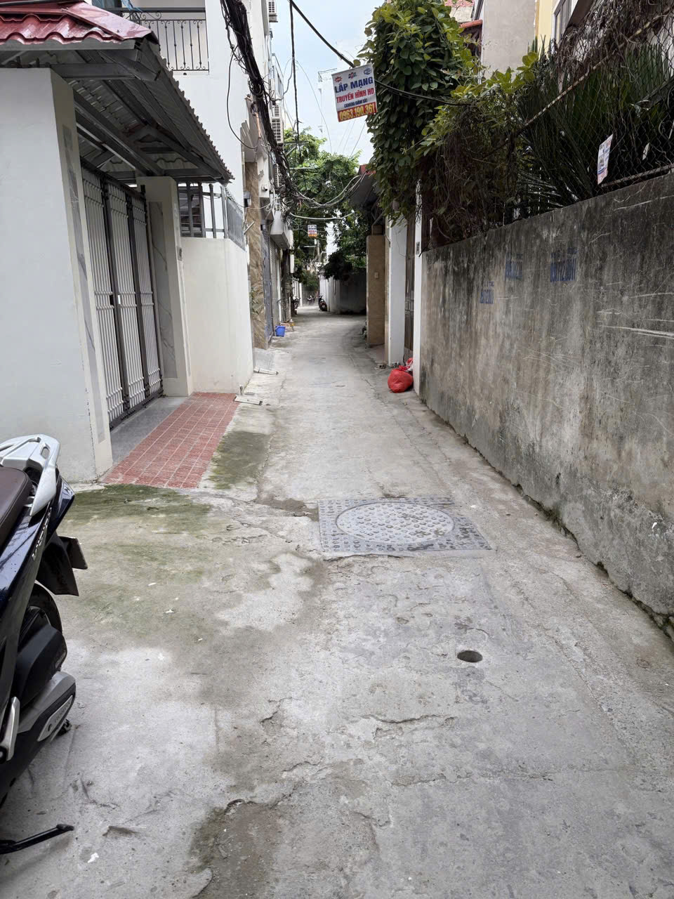???? BÁN NHÀ LÔ GÓC - NHÀ MỚI TINH - THANG MÁY - Ô TÔ VÀO NHÀ ????
Ngô Gia Tự 40m² x 6T, MT 5.1m, giá 9.25 tỷ – Long Biên