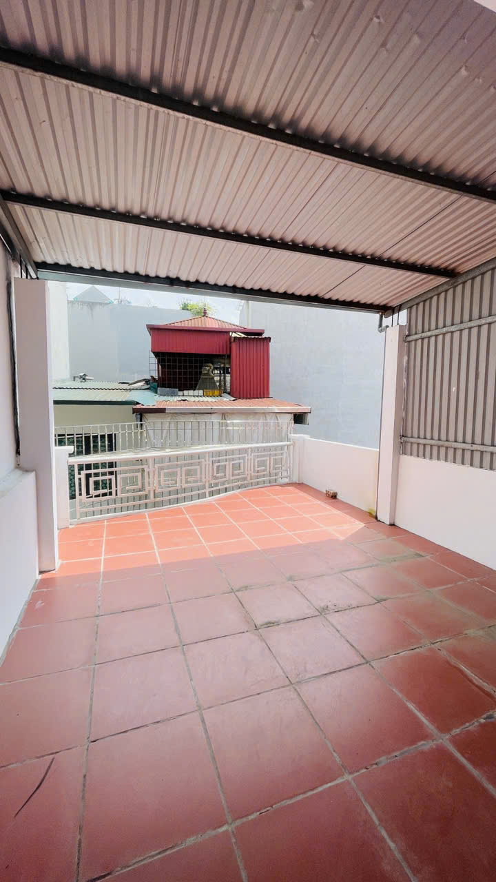 ????  BÁN NHÀ NGÔ GIA TỰ – Ô TÔ ĐỖ CỬA – THÔNG PHỐ THANH AM – CHỐT NHANH ????
Ngô Gia Tự 48m² x 3T, MT 4.3m, giá 5.75 tỷ – Long Biên