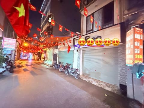 ACE PHẢI NHANH MỚI KỊP!  MẶT NGÕ KINH DOANH Ô TÔ TRÁNH, VÀO NHÀ - KHU VỰC PHÁT TRIỂN MẠNH - 50M RA MẶT PHỐ PHÚ DIỄN - GIÁ ĐẦU TƯ.