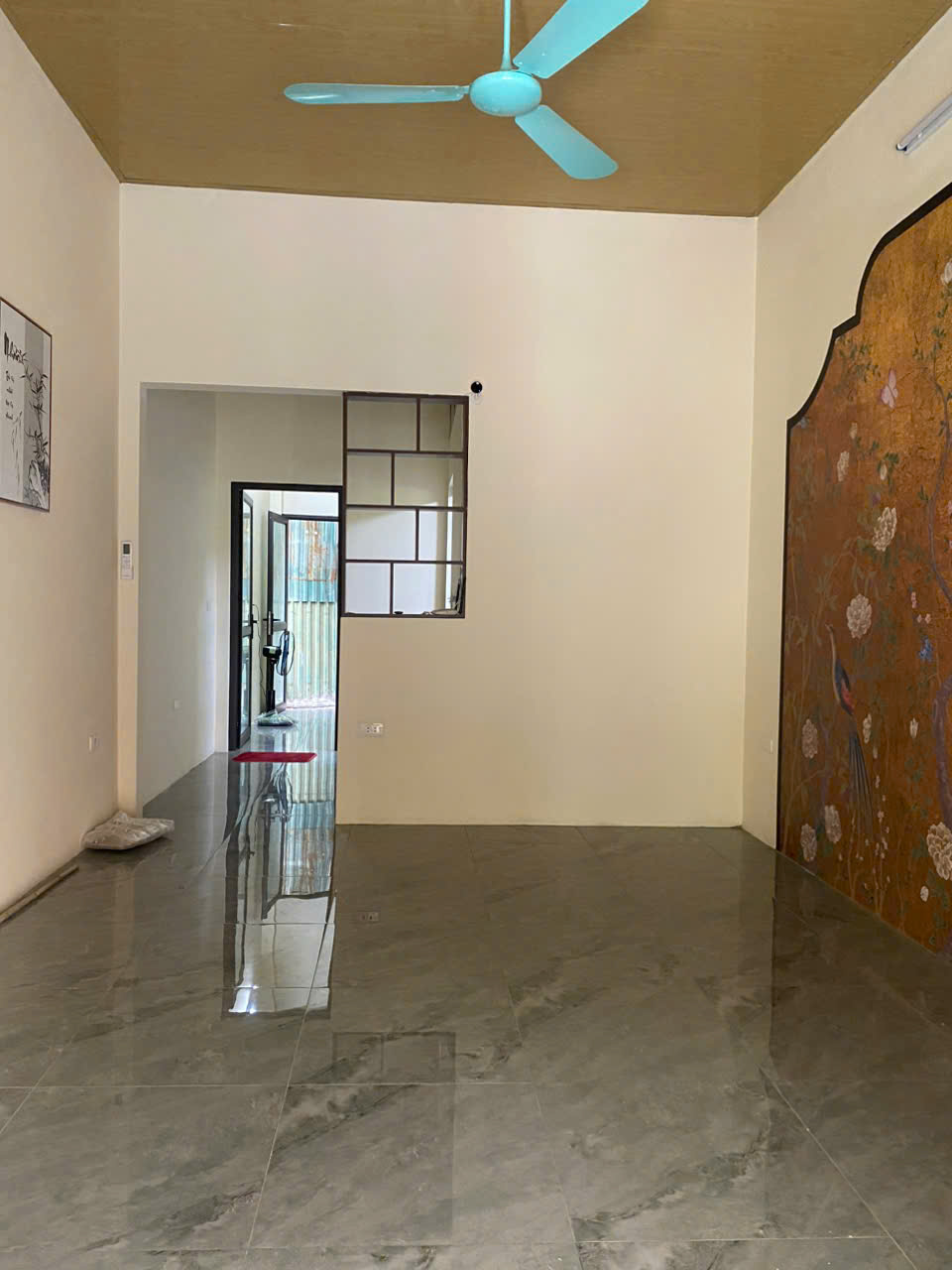 BÁN NHÀ C4 VIỆT HÙNG ĐÔNG ANH - Ô TÔ ĐỖ CỬA - NHỈNH 3 TỶ