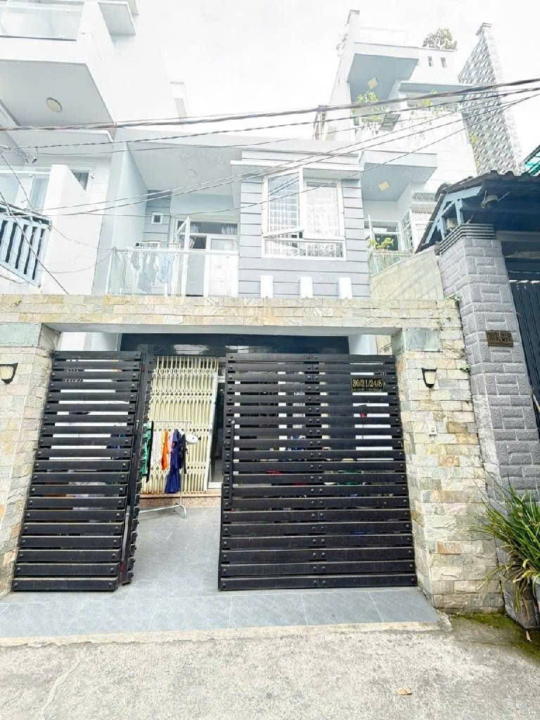 BÁN NHÀ HẺM XE HƠI THÔNG LÂM VĂN BỀN