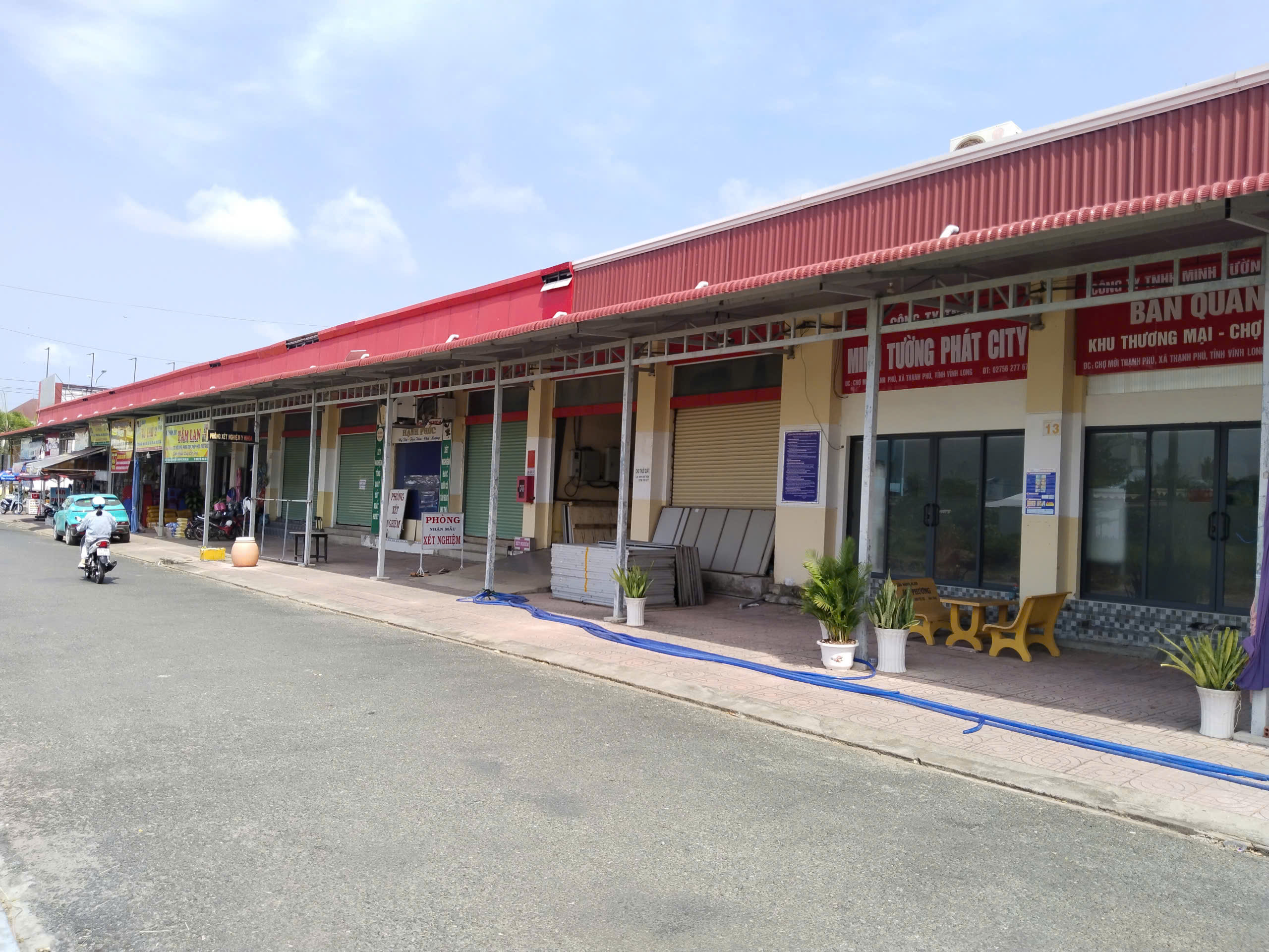 CHÍNH CHỦ SANG NHƯỢNG KIOT CHỢ THỊ TRẤN THẠNH PHÚ, HUYỆN THẠNH PHÚ, TỈNH BẾN TRE – VỊ TRÍ KINH DOANH TỐT