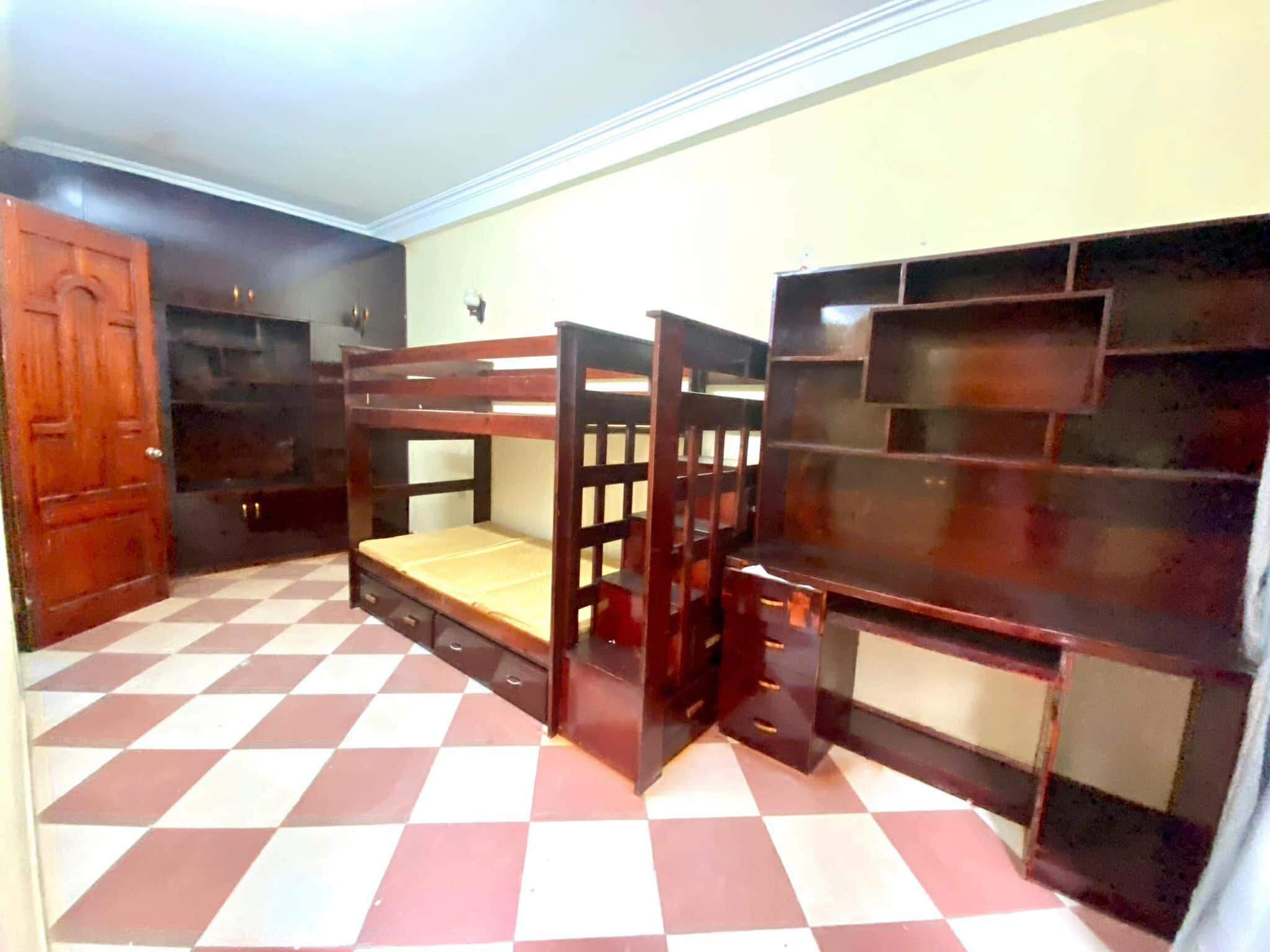 Băn căn Liền kề 4 tầng  giáp 5 tòa chung cư Ngay trung tâm hành chính mới Sapa